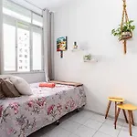 Apartamento No Flamengo - Rj